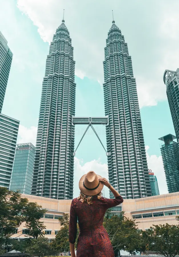 Luxury Malaysia Skyline and Petronas Towers